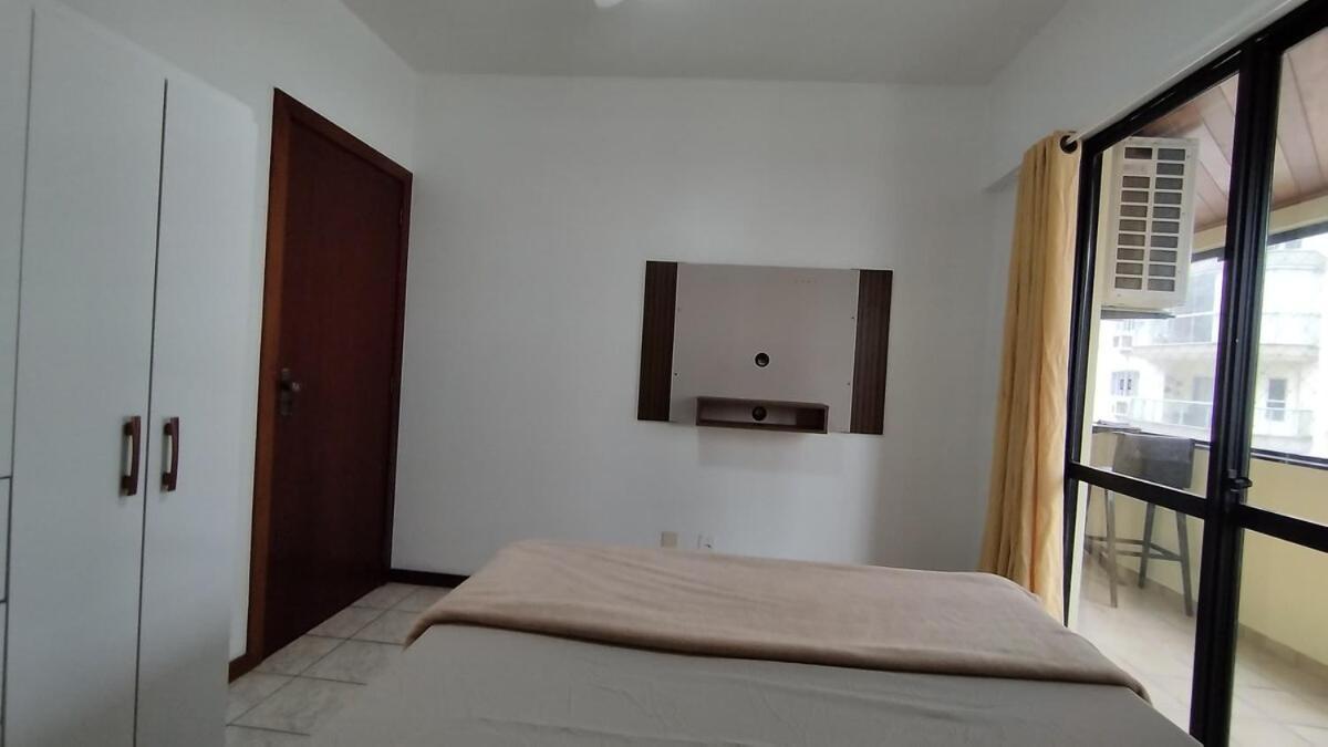 Apto 3 Dorm,garage,150m Beach! *